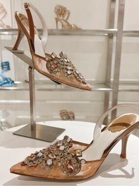 Rene Caoa Pointed Toe Slingback Heels in Champagne